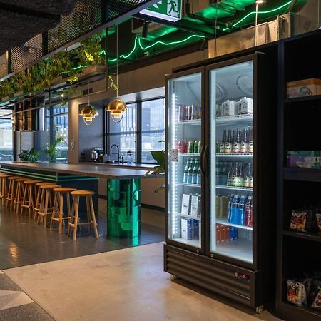 Modern Co-Living Apartments In Perth Central Экстерьер фото